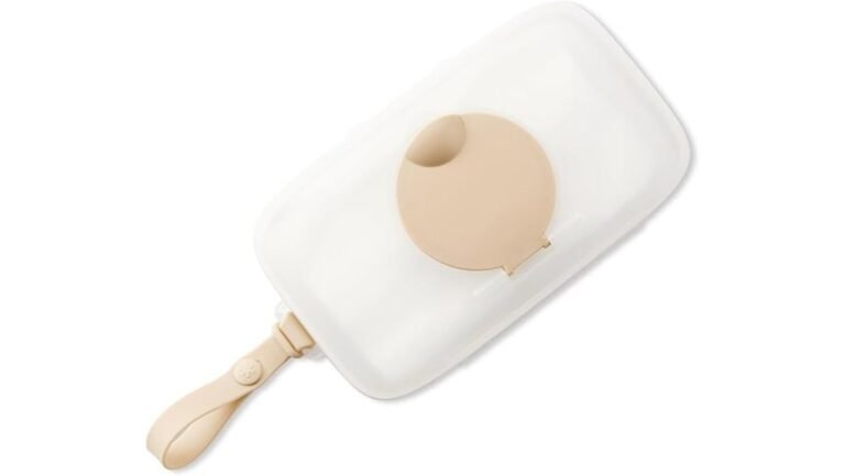 convenient baby wipes dispenser