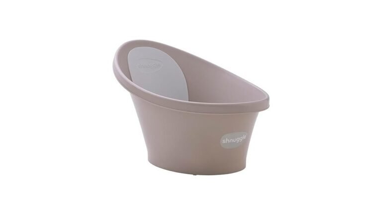 gentle newborn bathing experience