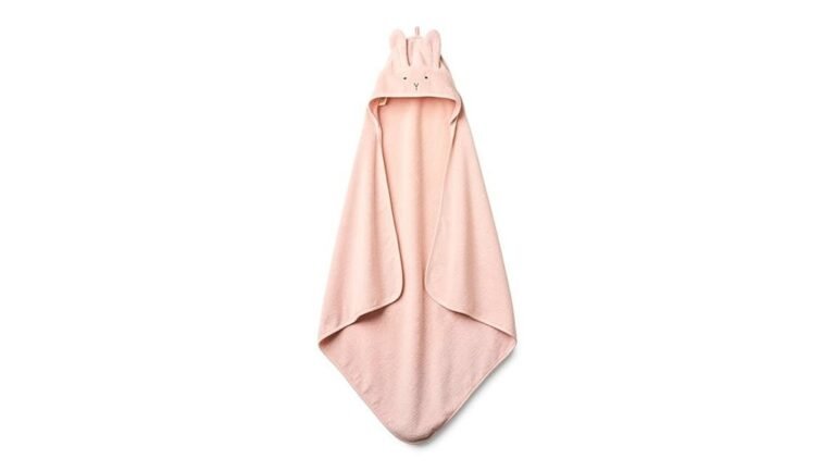 soft absorbent hooded towel